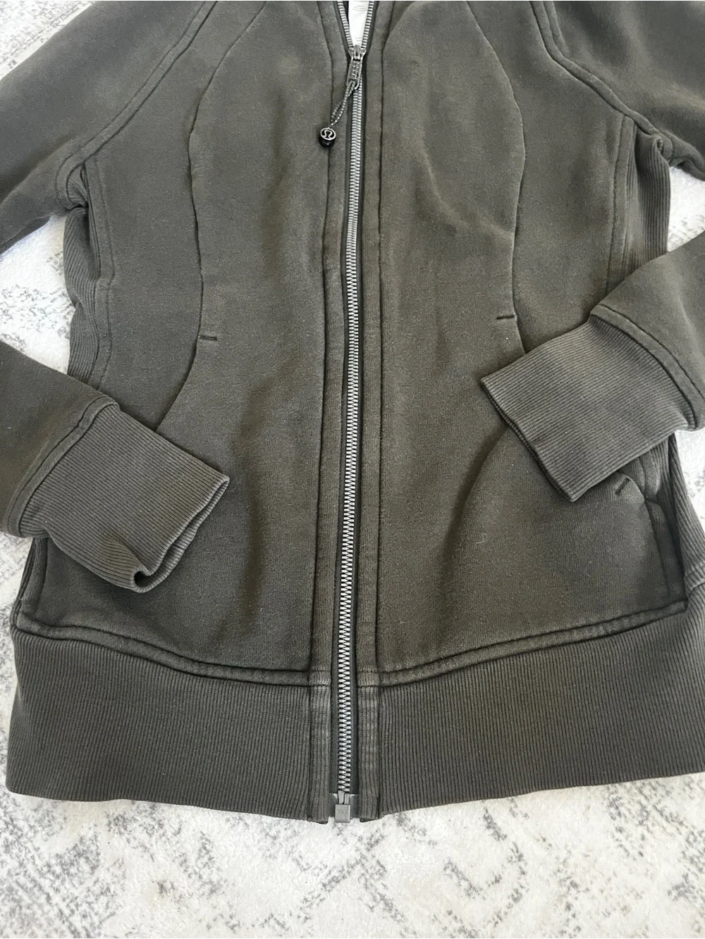 lululemon athletica army green